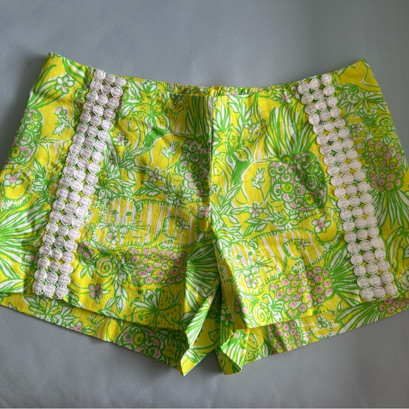 Lilly Pulitzer Pants - Lilly Pulitzer Liza Shorts